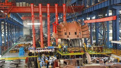 CAP1400汽輪機(jī)成功蓋缸 中國(guó)第三代核電技術(shù)取得重大突破